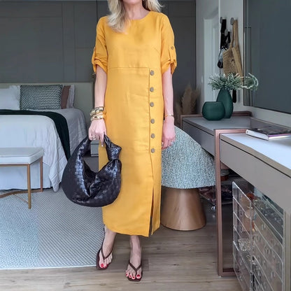 Дамска макси рокля със страничен разрез и копчета