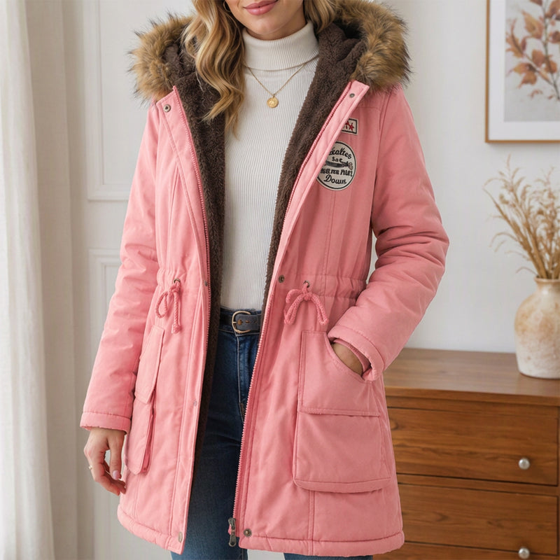🧥 Koselig beskyttelse, god bevegelsesfrihet | Parka med hette og varmt fôr for damer