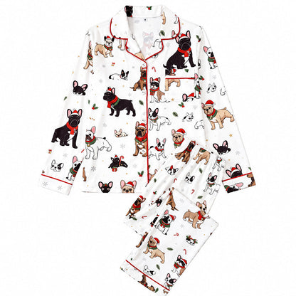 Kvinnelig julepyjamas sett med langermet og skåret krage