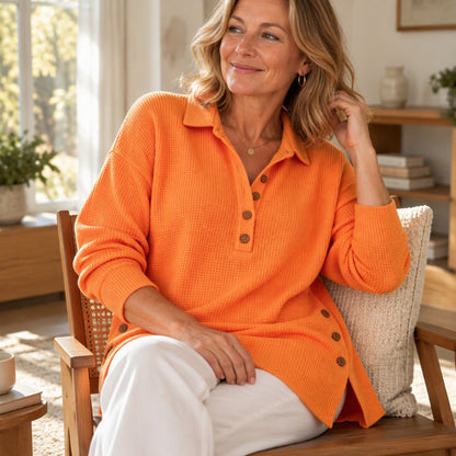 Damebluse med lange ermer i «waffle»-strikk