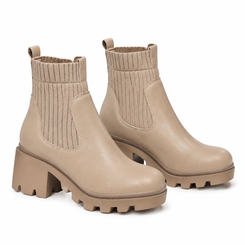 Avslappede lavhælte kvinneboots - firkantet tå, chunky hæl, sokk-ankelboots