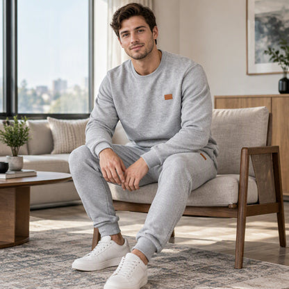 Herre-casual-sett i strukturert jacquard med sportsdesign